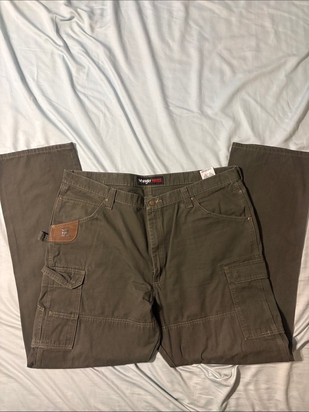 Wrangler Riggs Mens Dark Gray Cargo Work Pants with Utility Pockets 42x36